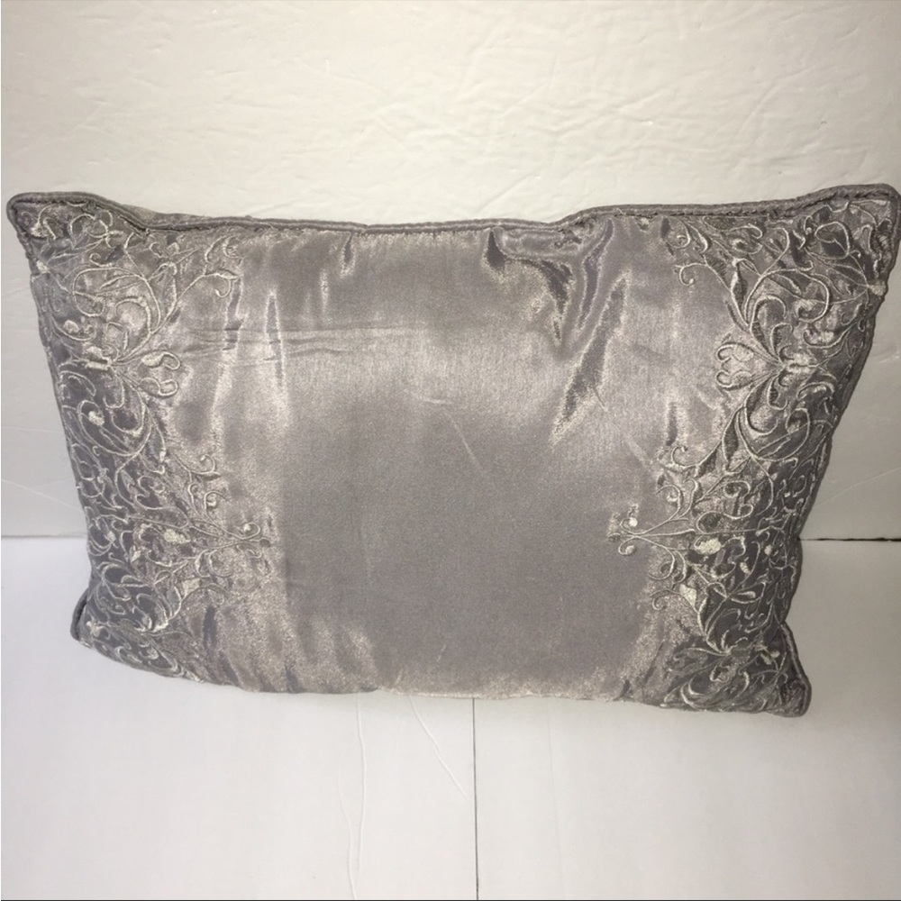 Set of 3 JCP HOME Decorative Pillows - Picture 2 of 12